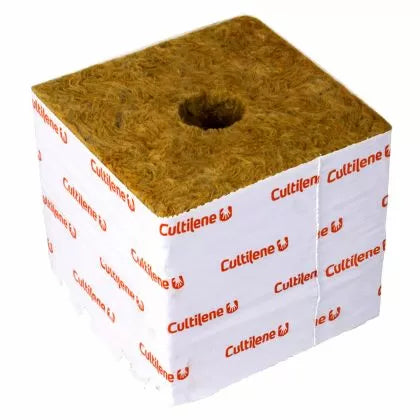 Cultilene Big block 15 x 15 cm - bloc mare de vată minerală pentru înrădăcinarea răsadurilor - 1 buc. (cu gaură mare)