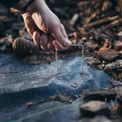 Acoperire (agrotextil) împotriva buruienilor din material nețesut 50 g/m² negru – 1.1 m x 100 m